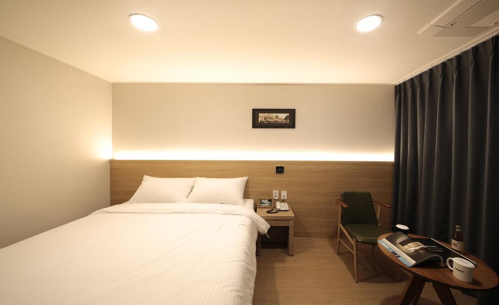 Harbor Hotel Jeju Buitenkant foto